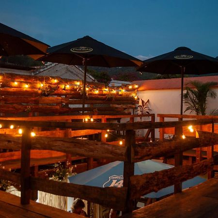 Kamazoztz Hostel And Travel Antigua Dış mekan fotoğraf