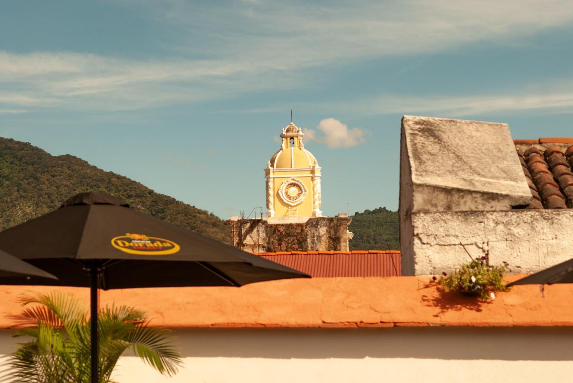 Kamazoztz Hostel And Travel Antigua Dış mekan fotoğraf