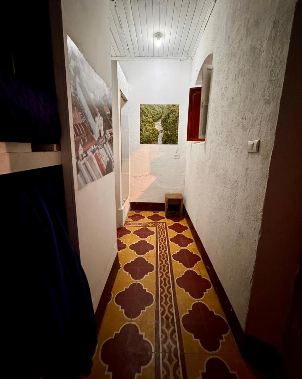 Kamazoztz Hostel And Travel Antigua Dış mekan fotoğraf