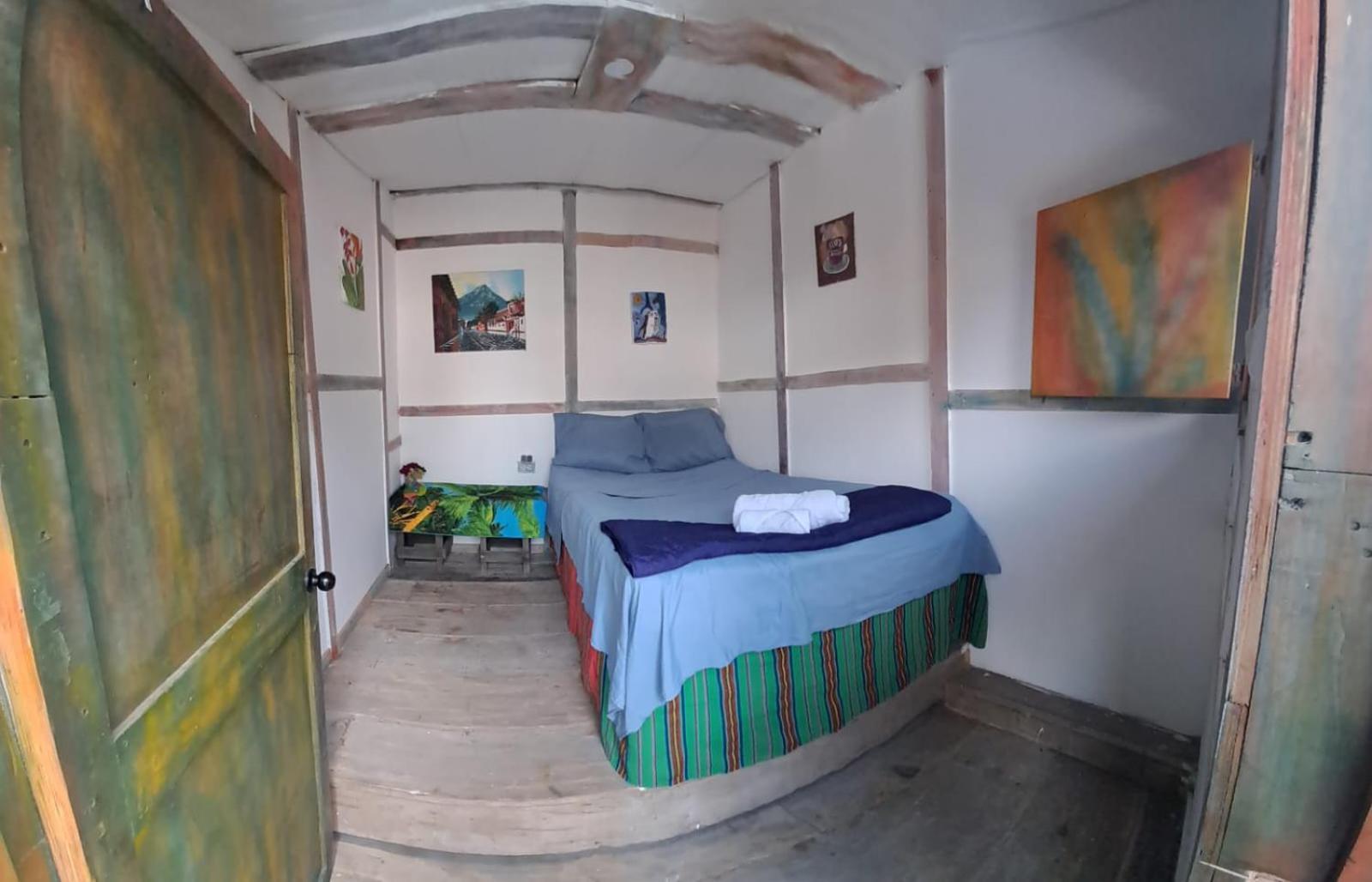 Kamazoztz Hostel And Travel Antigua Dış mekan fotoğraf